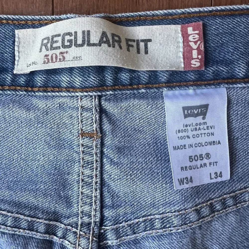 Vintage Levis 505 Jeans Mens 34x34 Reg Straight Blue Denim 2005 Y2K 100% Cotton